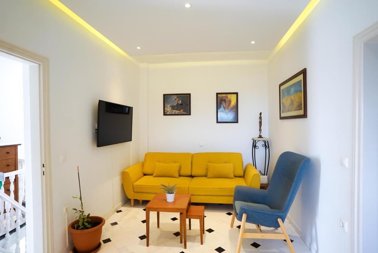 Fira Central Apartments With Veranda Luaran gambar
