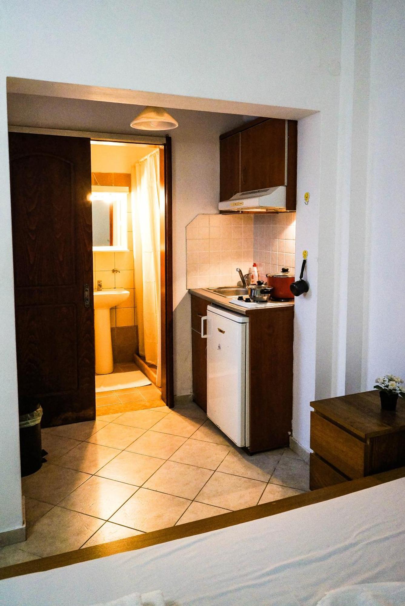 Fira Central Apartments With Veranda Bilik gambar